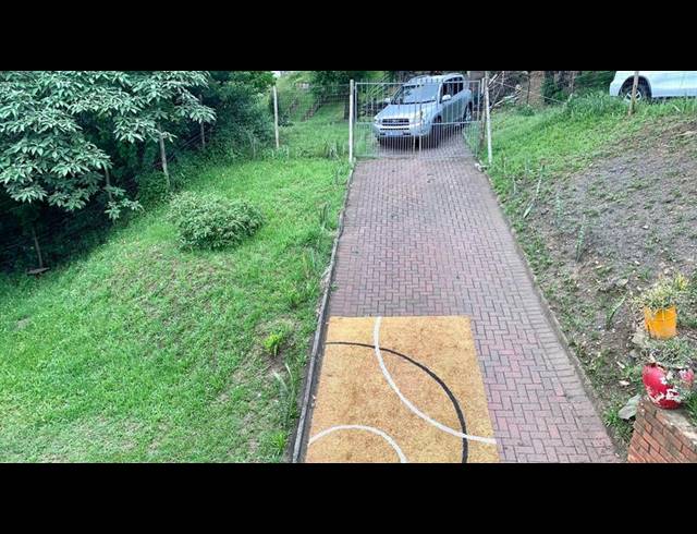 4 BEDROOM DUPLEX FOR SALE IN NEWLANDS EAST